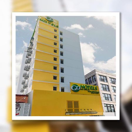 Go Hotels Timog Кесон Сити Екстериор снимка