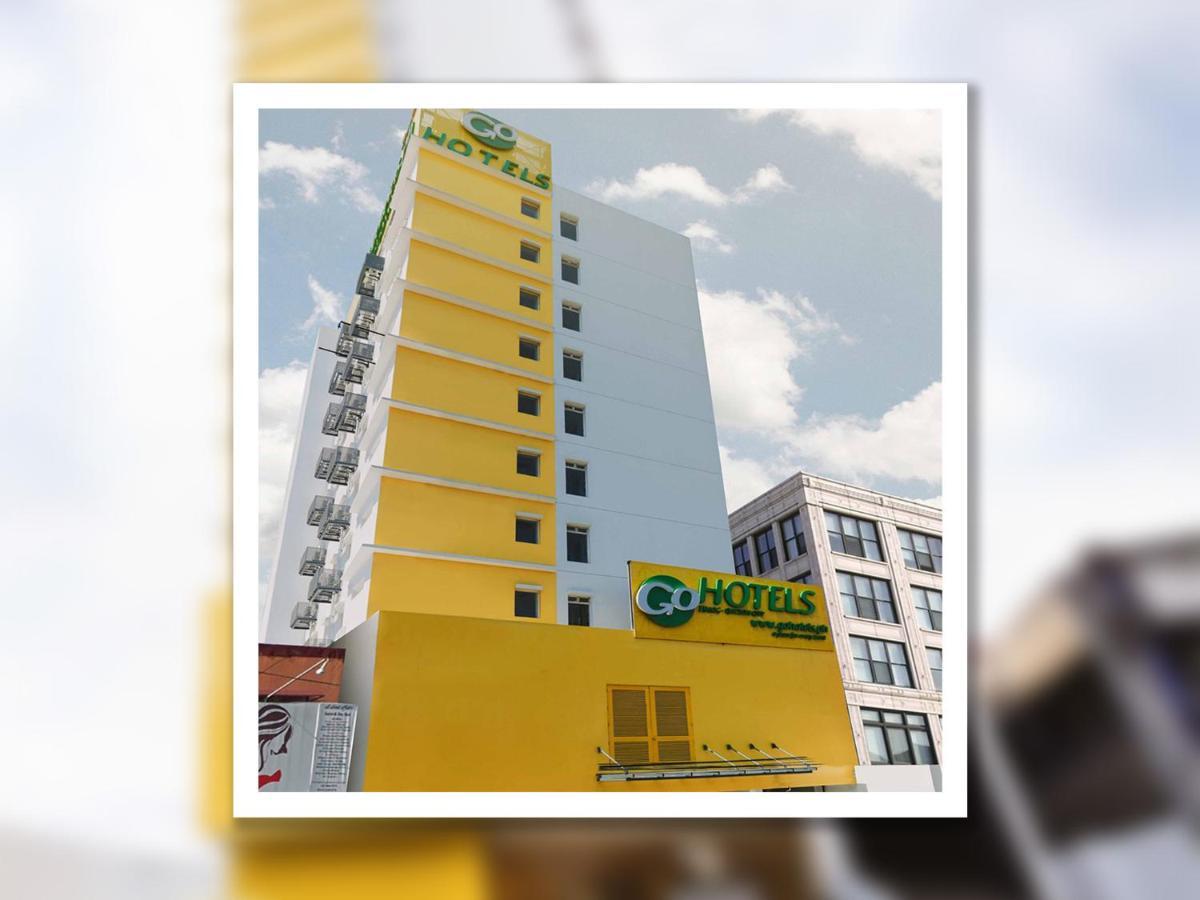 Go Hotels Timog Кесон Сити Екстериор снимка