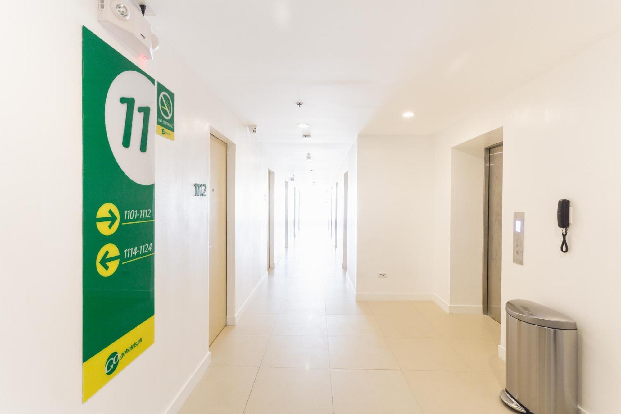 Go Hotels Timog Кесон Сити Екстериор снимка